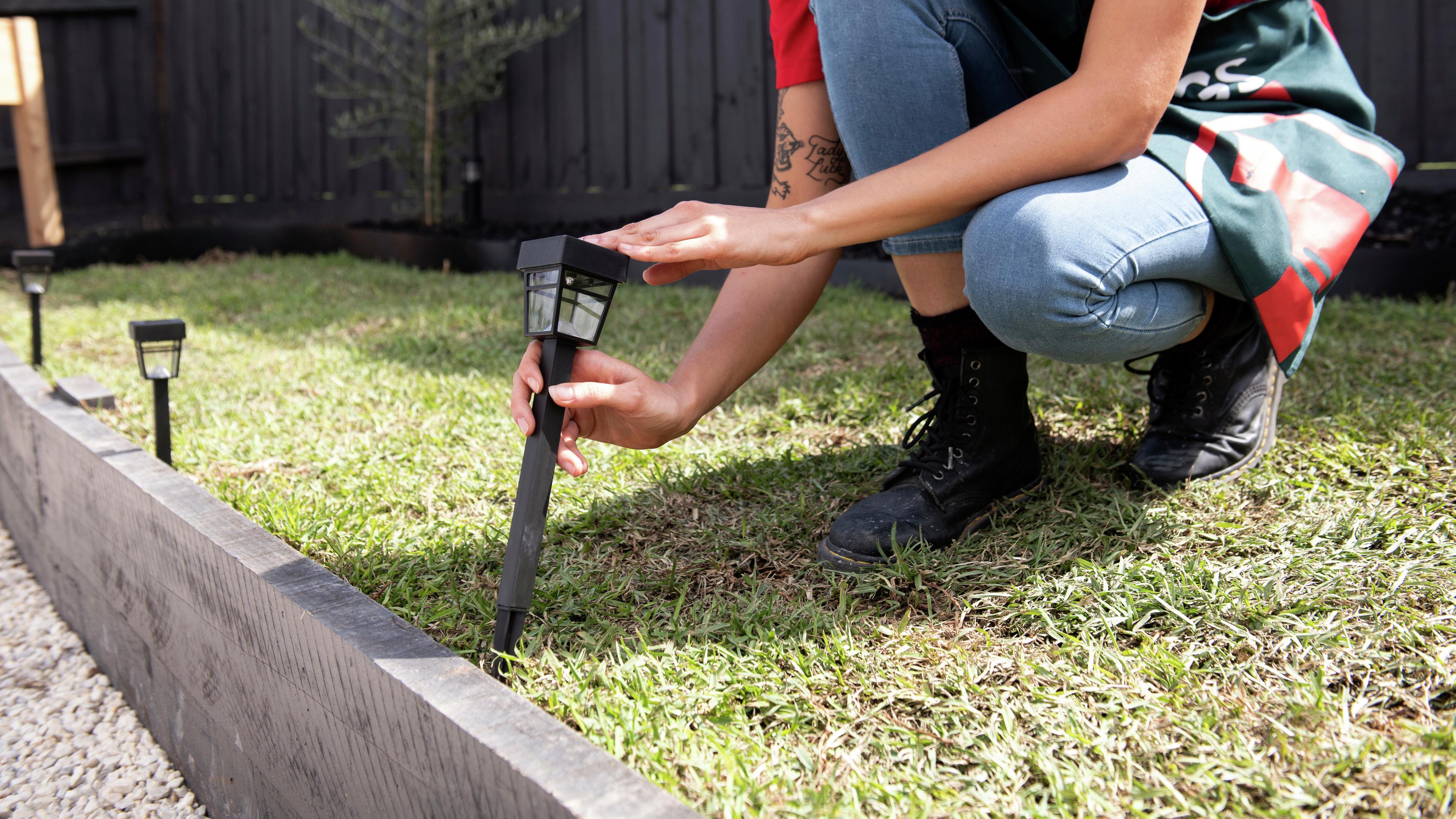 Solar post cap store lights bunnings