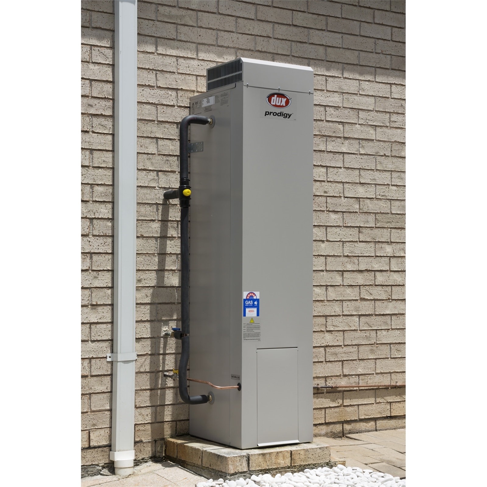 Dux 135L 4 Star Prodigy Water Heater - Natural Gas - Bunnings Australia