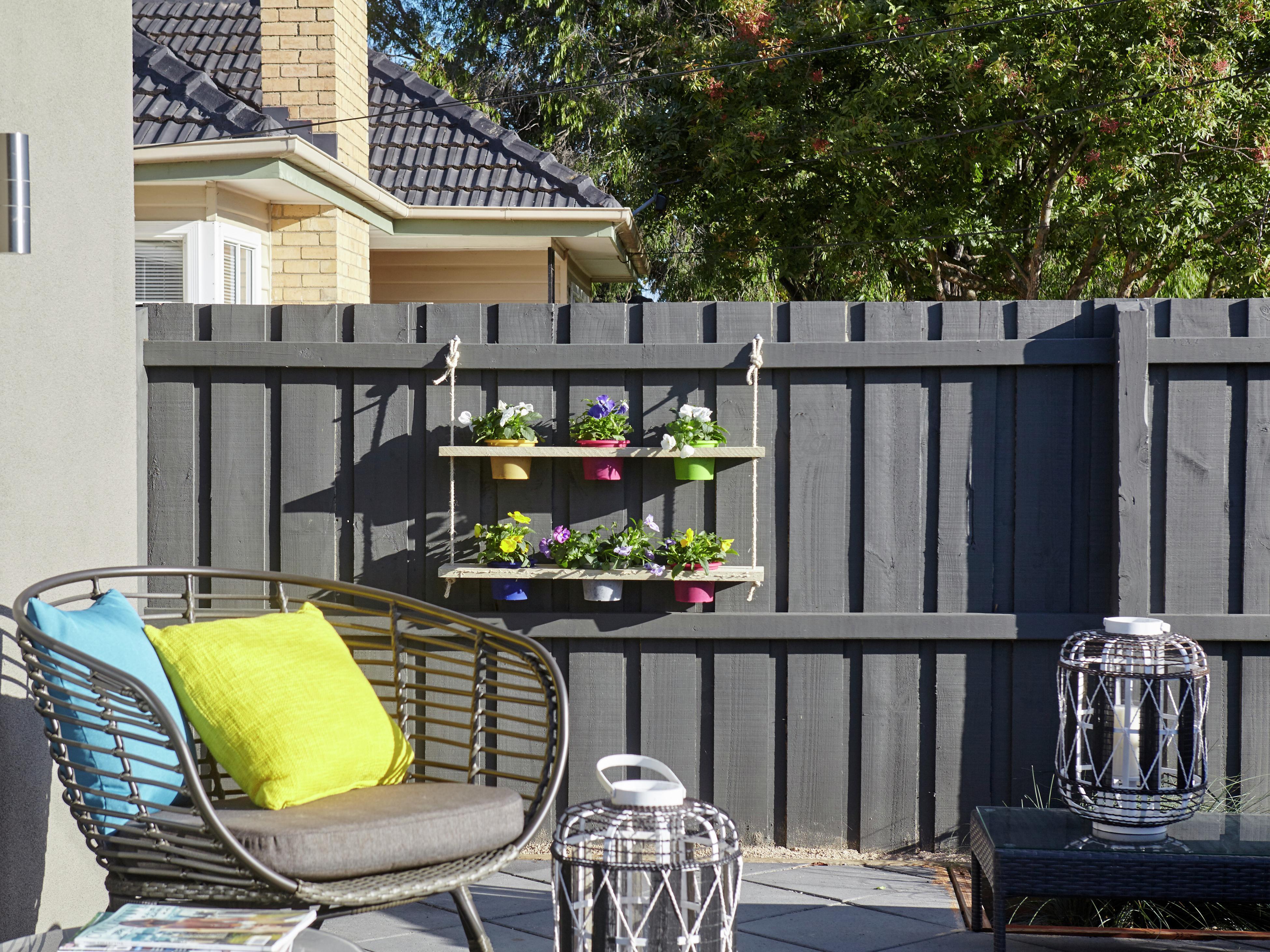 How To Make Hanging Fence Planters Bunnings Australia