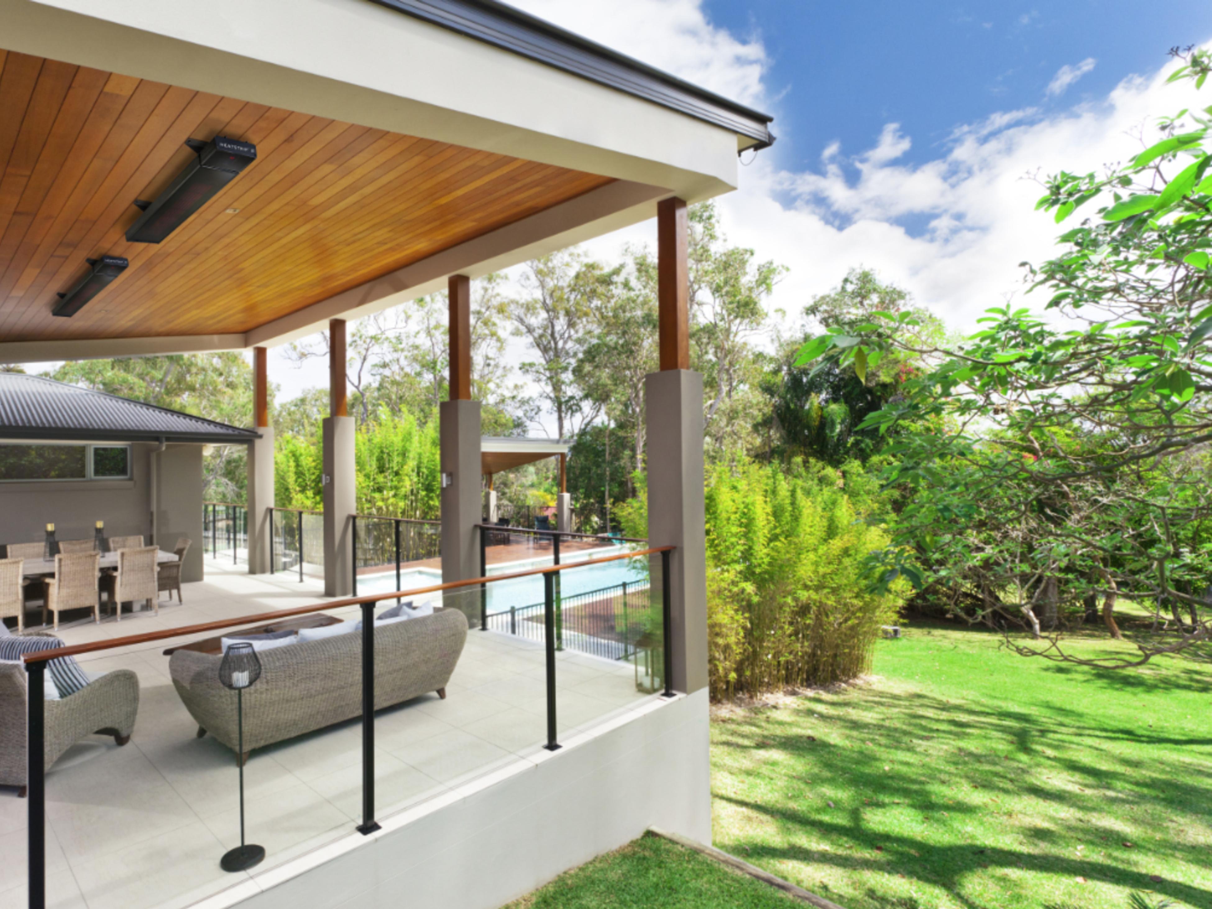 How To Choose The Right Outdoor Heater With Heatstrip - Bunnings Australia