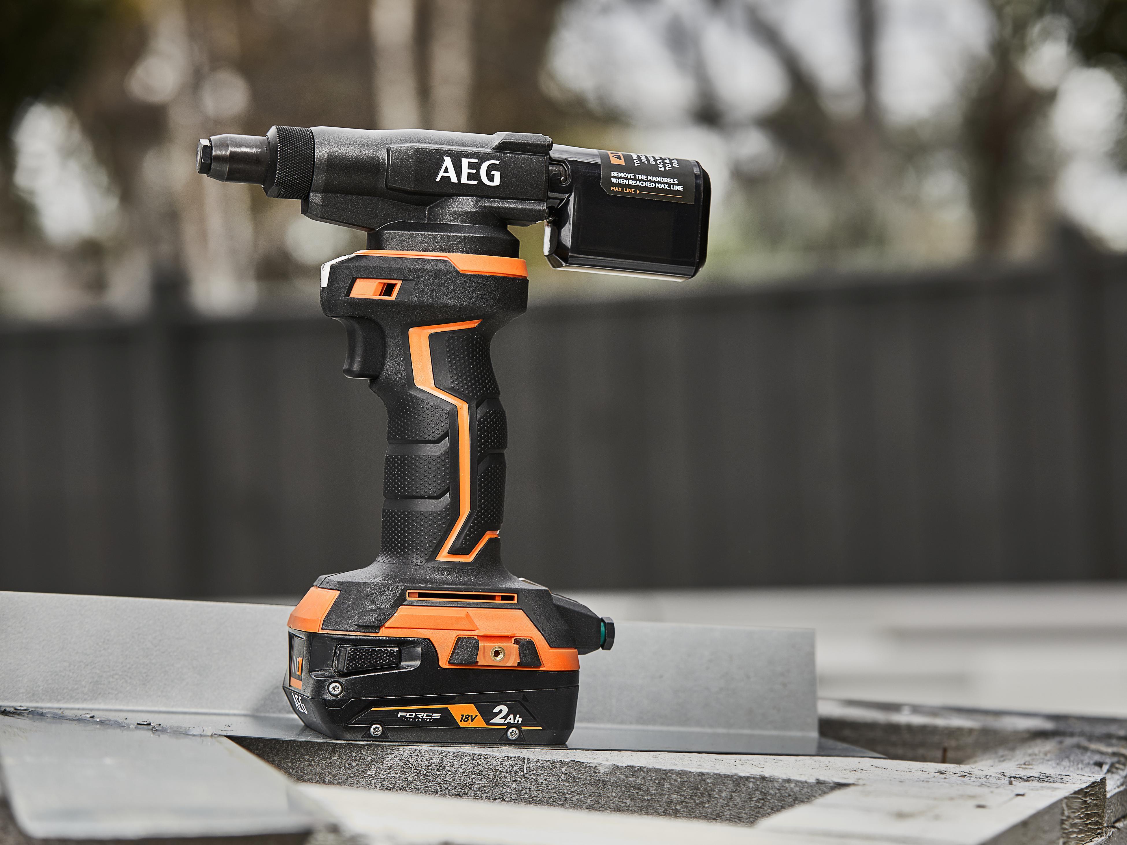 Aeg best sale drill bunnings