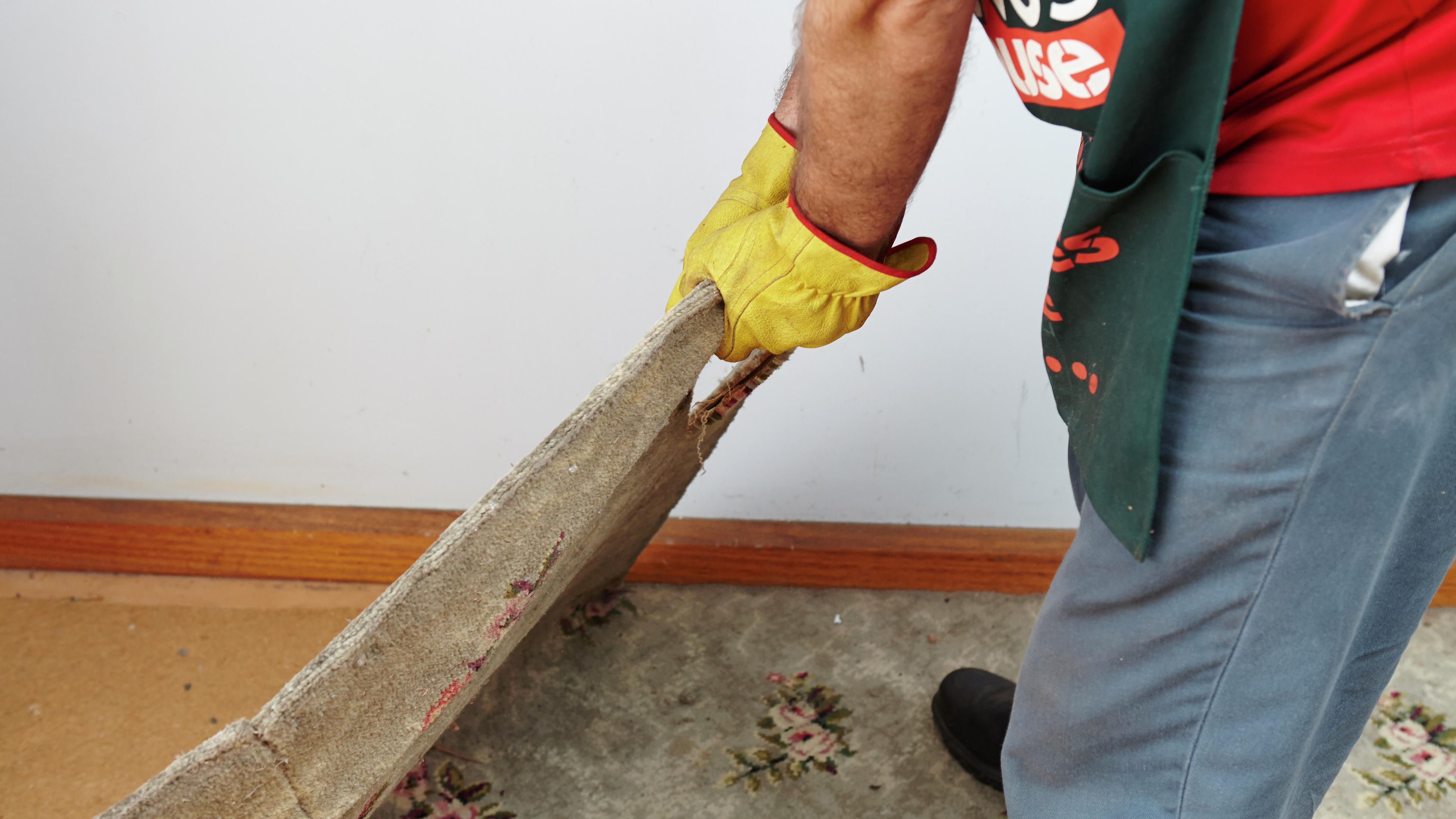 How To Remove Old Carpet