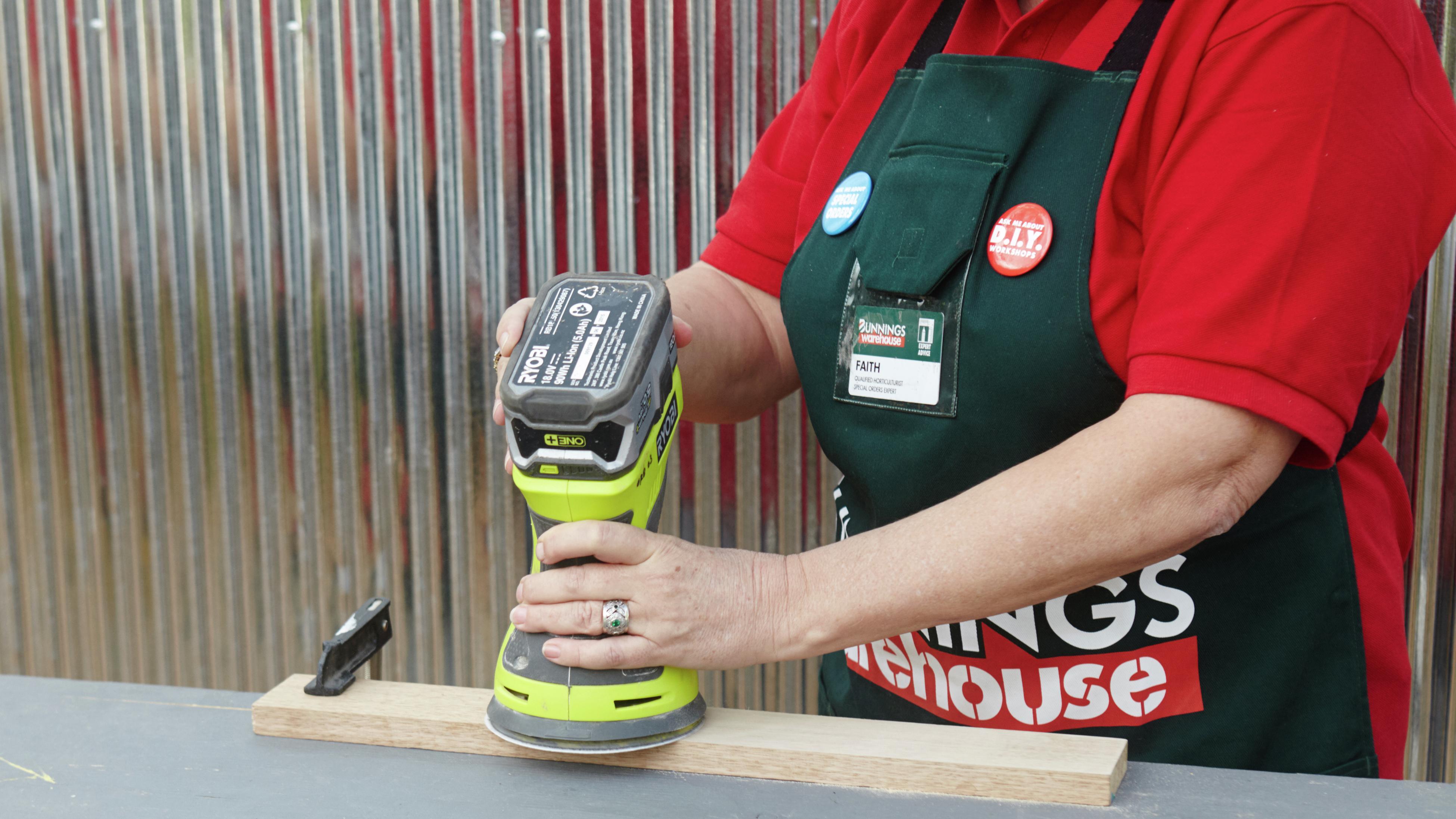 Magnetic best sale drill bunnings