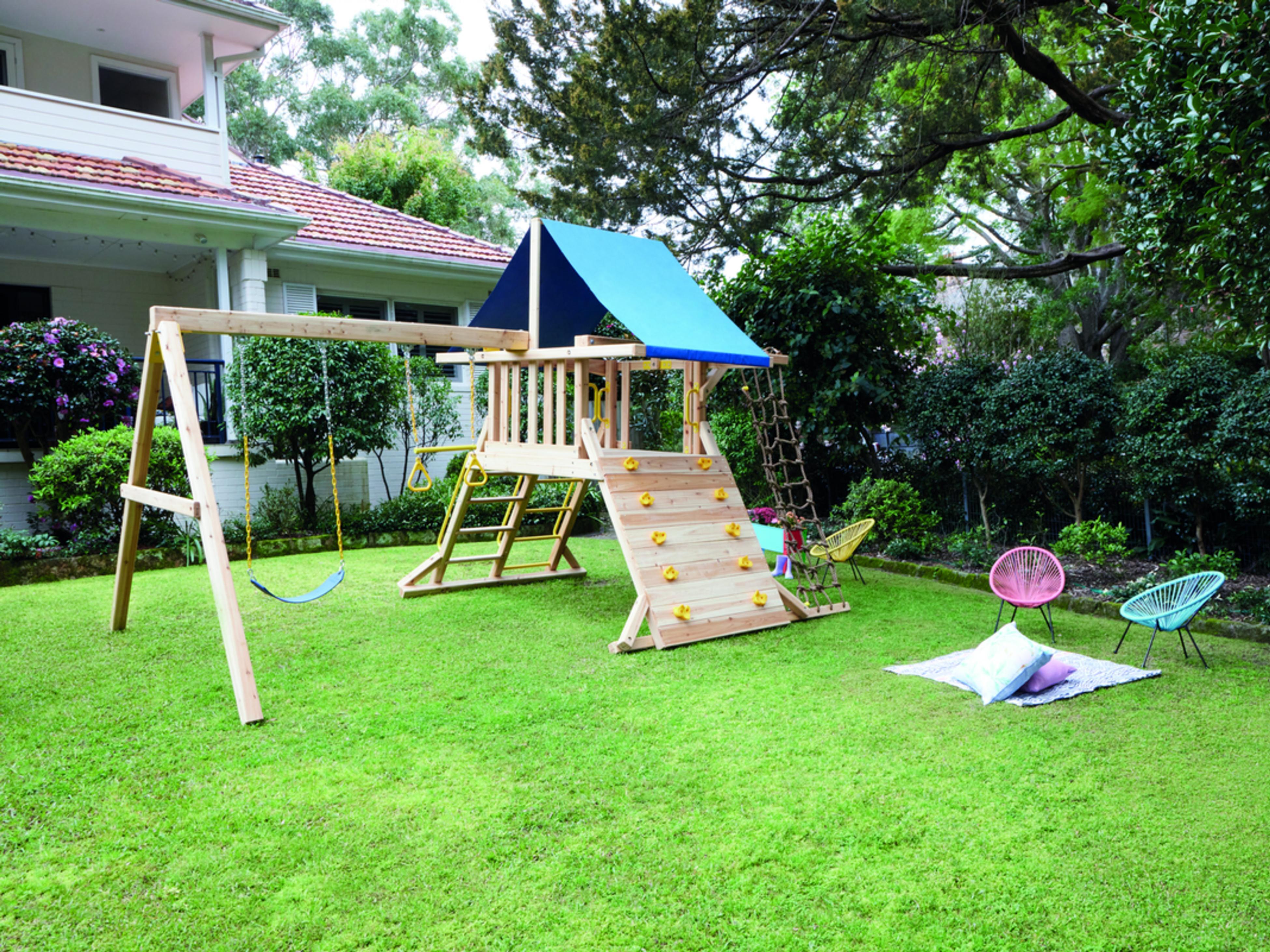 Bunnings children's outdoor store play equipment