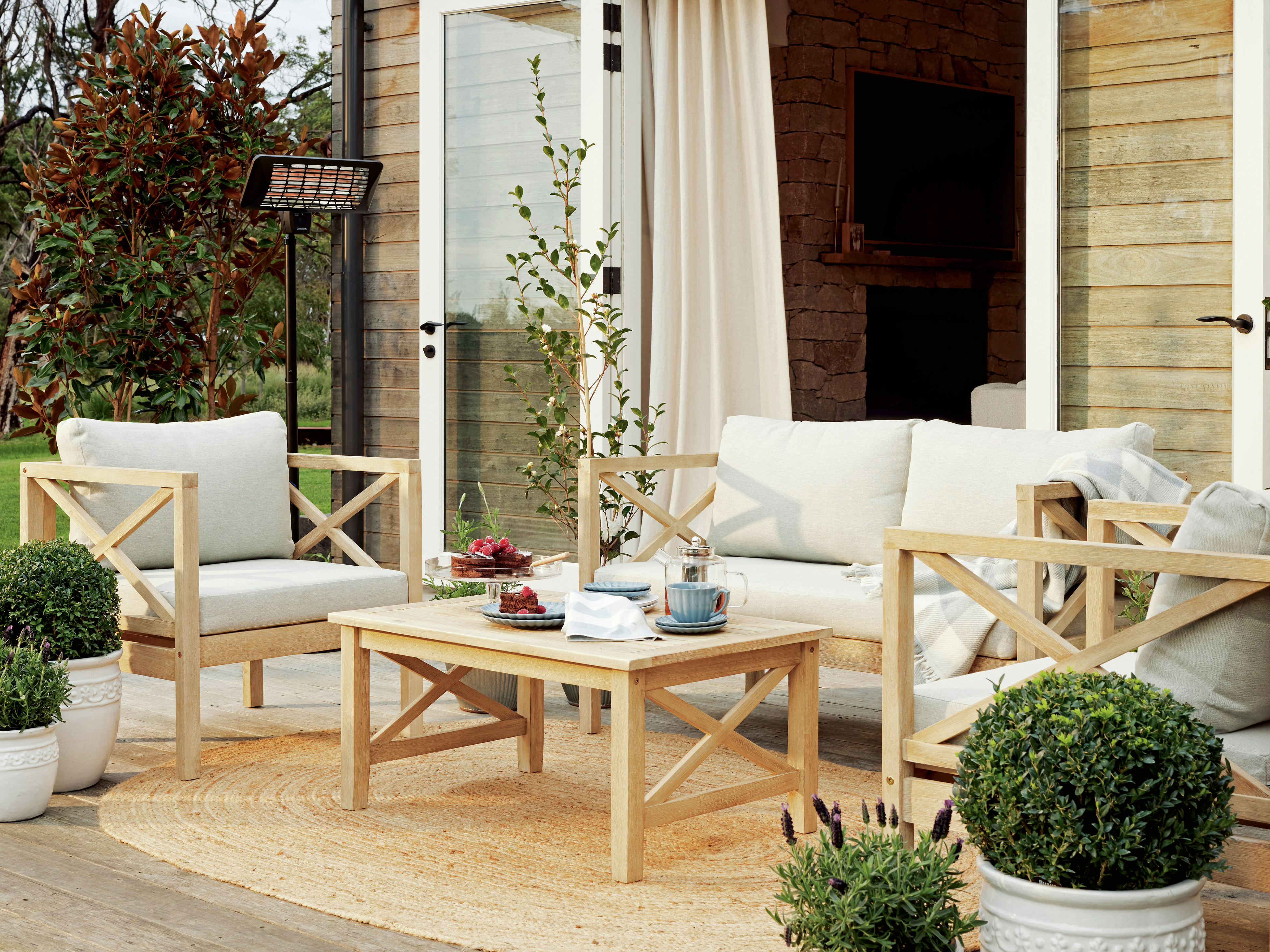 Bunnings outdoor best sale table chairs