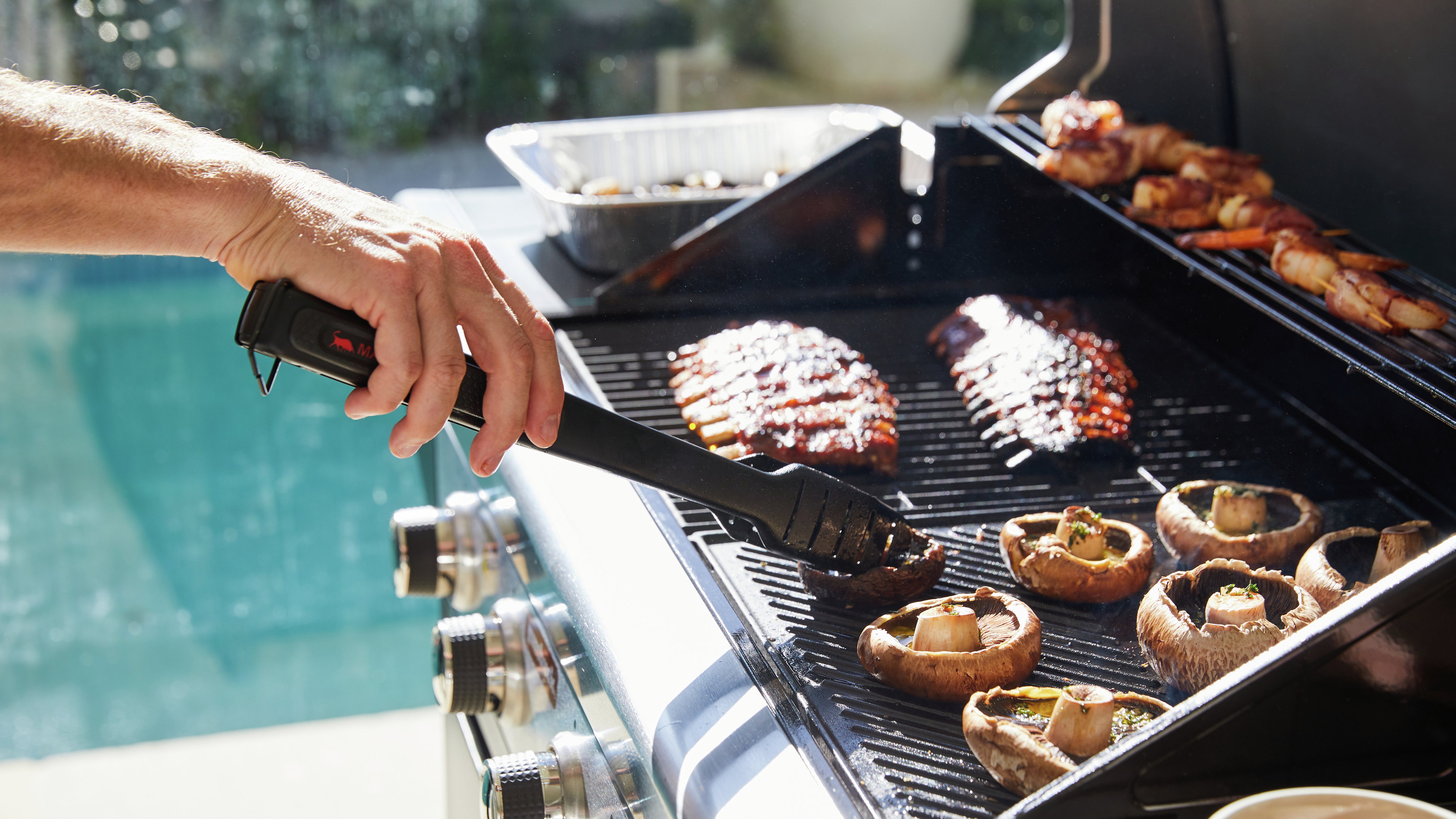 Bunnings shop bbq plate