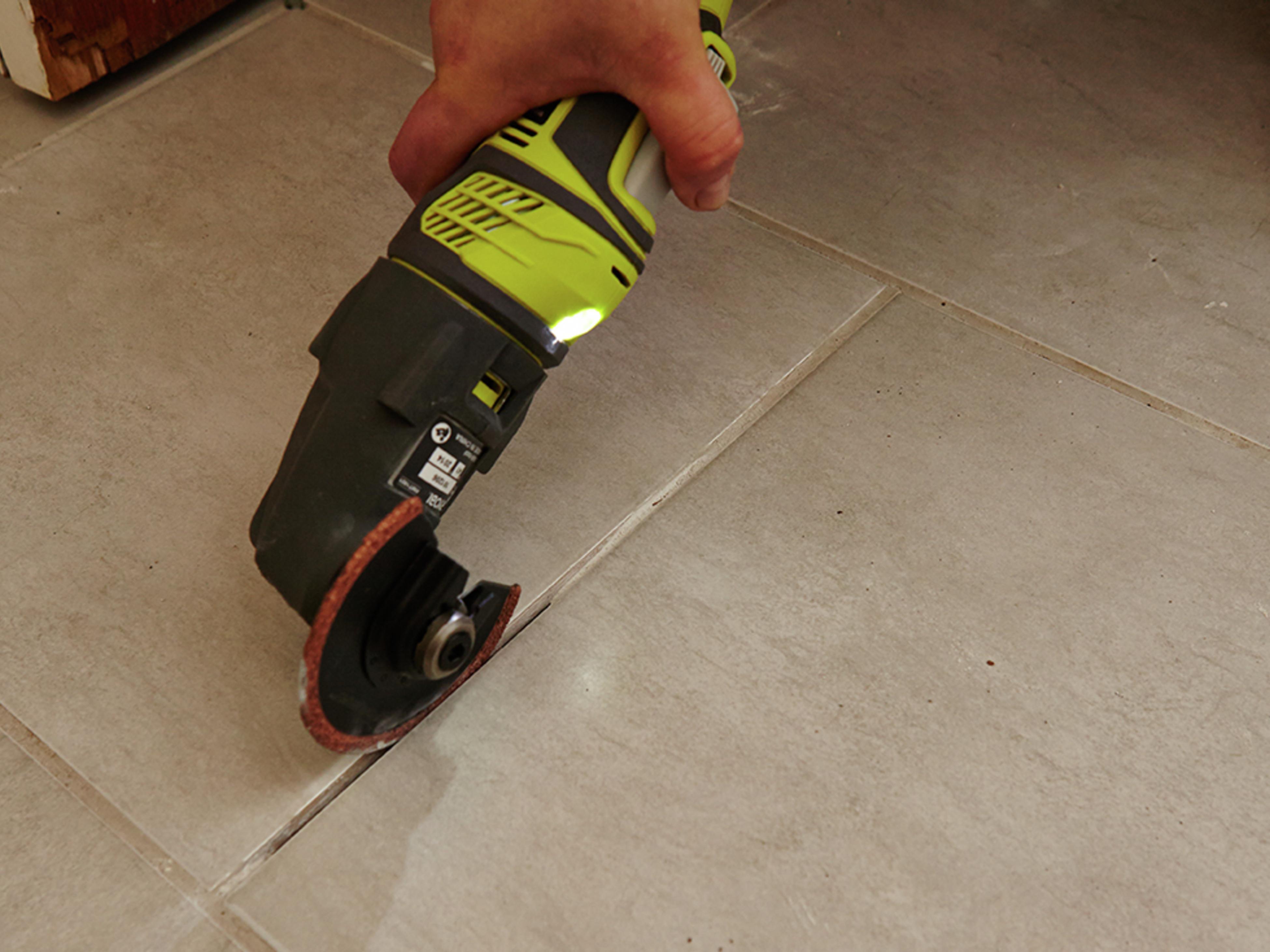 Cordless multi 2024 tool bunnings