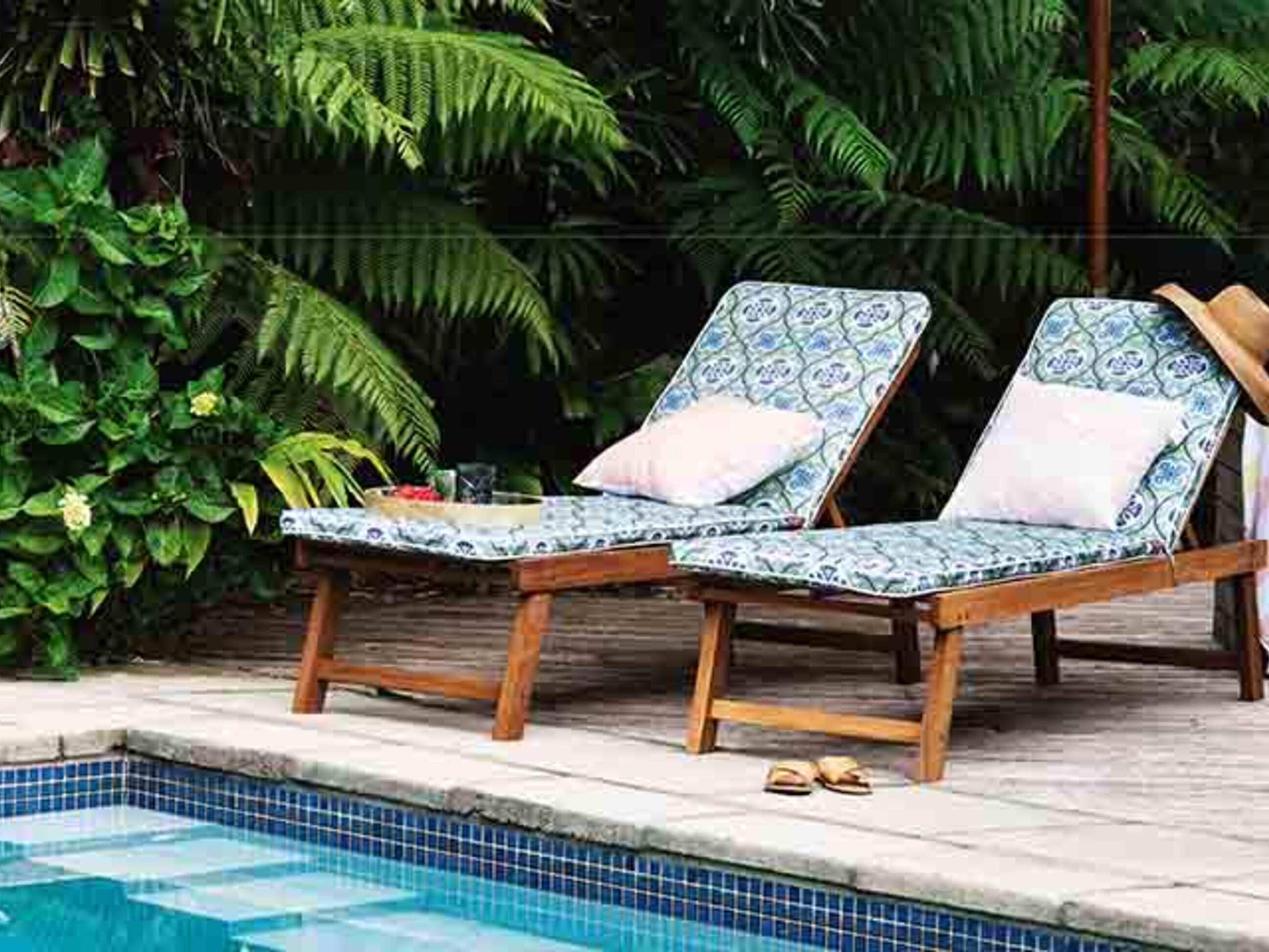 Pool best sale loungers bunnings