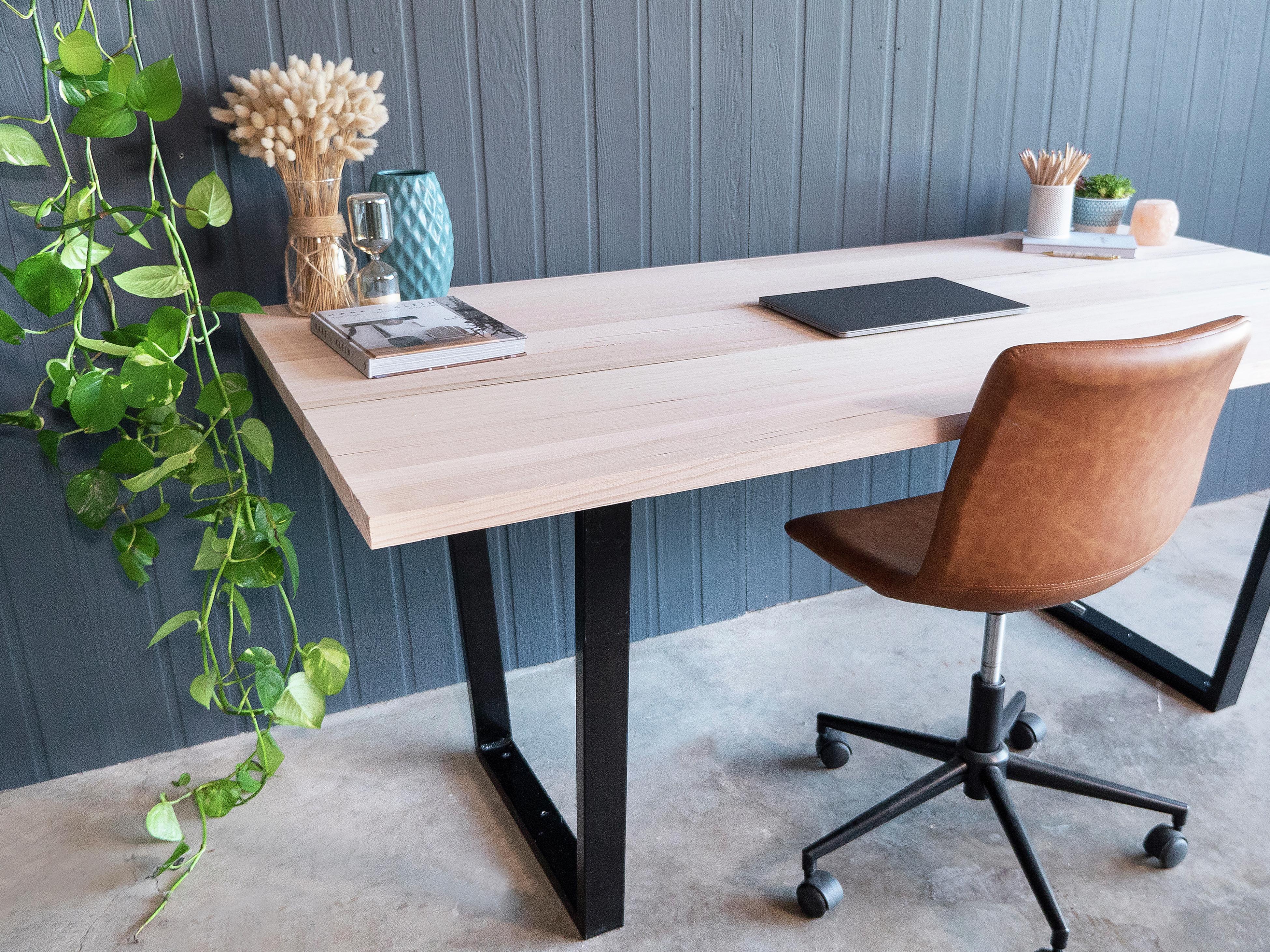 Diy desk deals from home depot