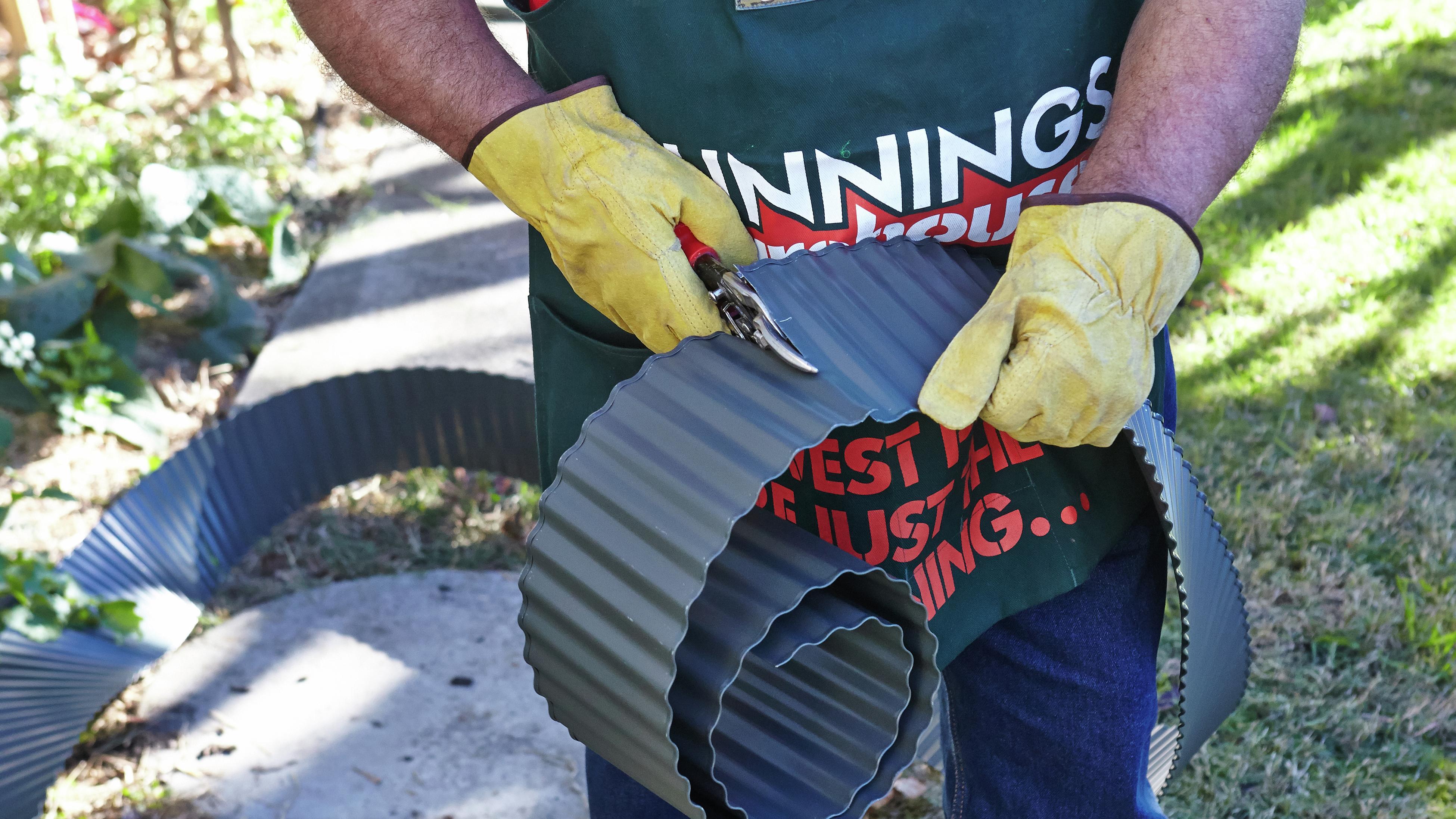 How to install flat garden roll boundary edging - flat and round