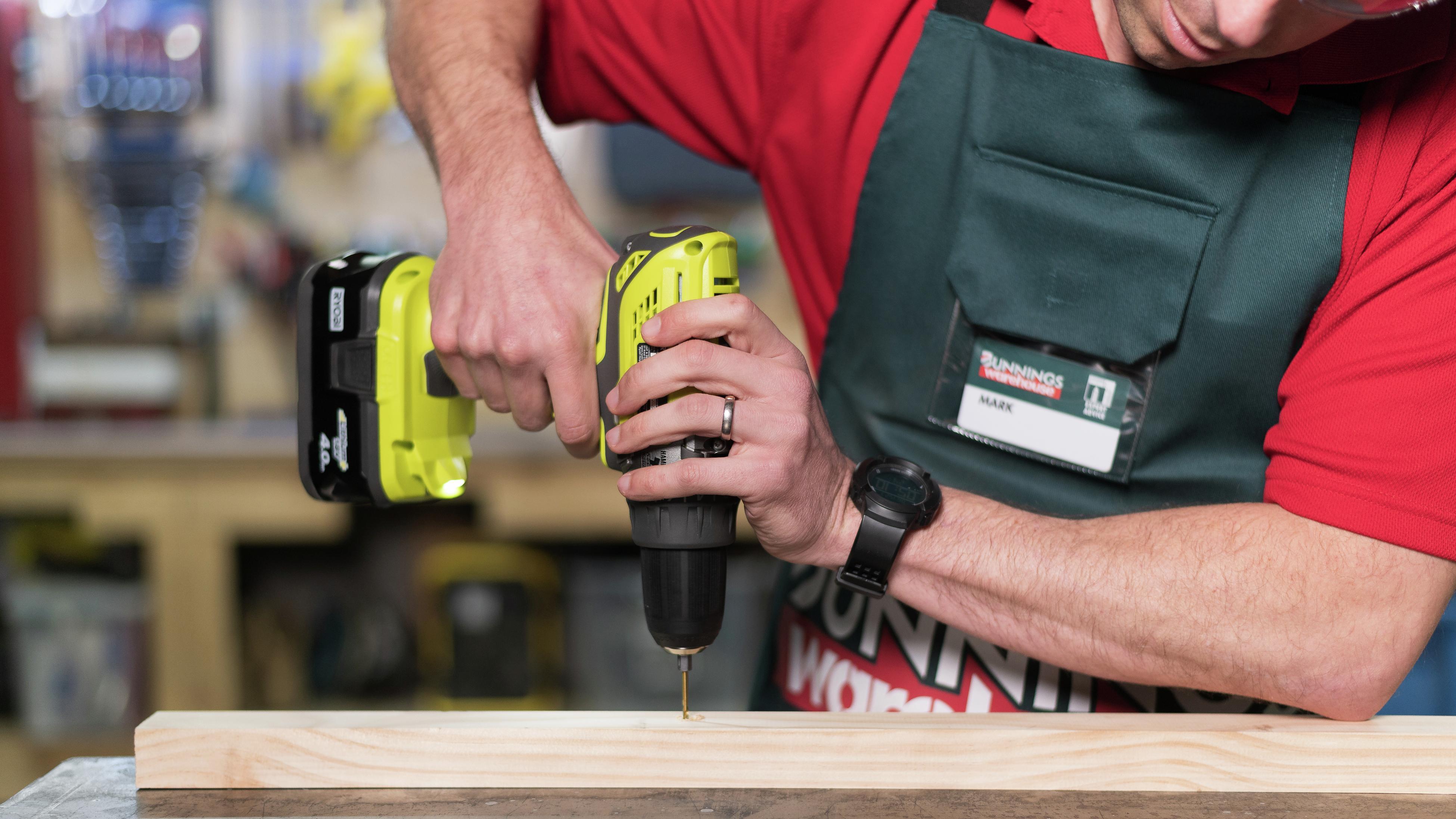 Bunnings on sale drill driver