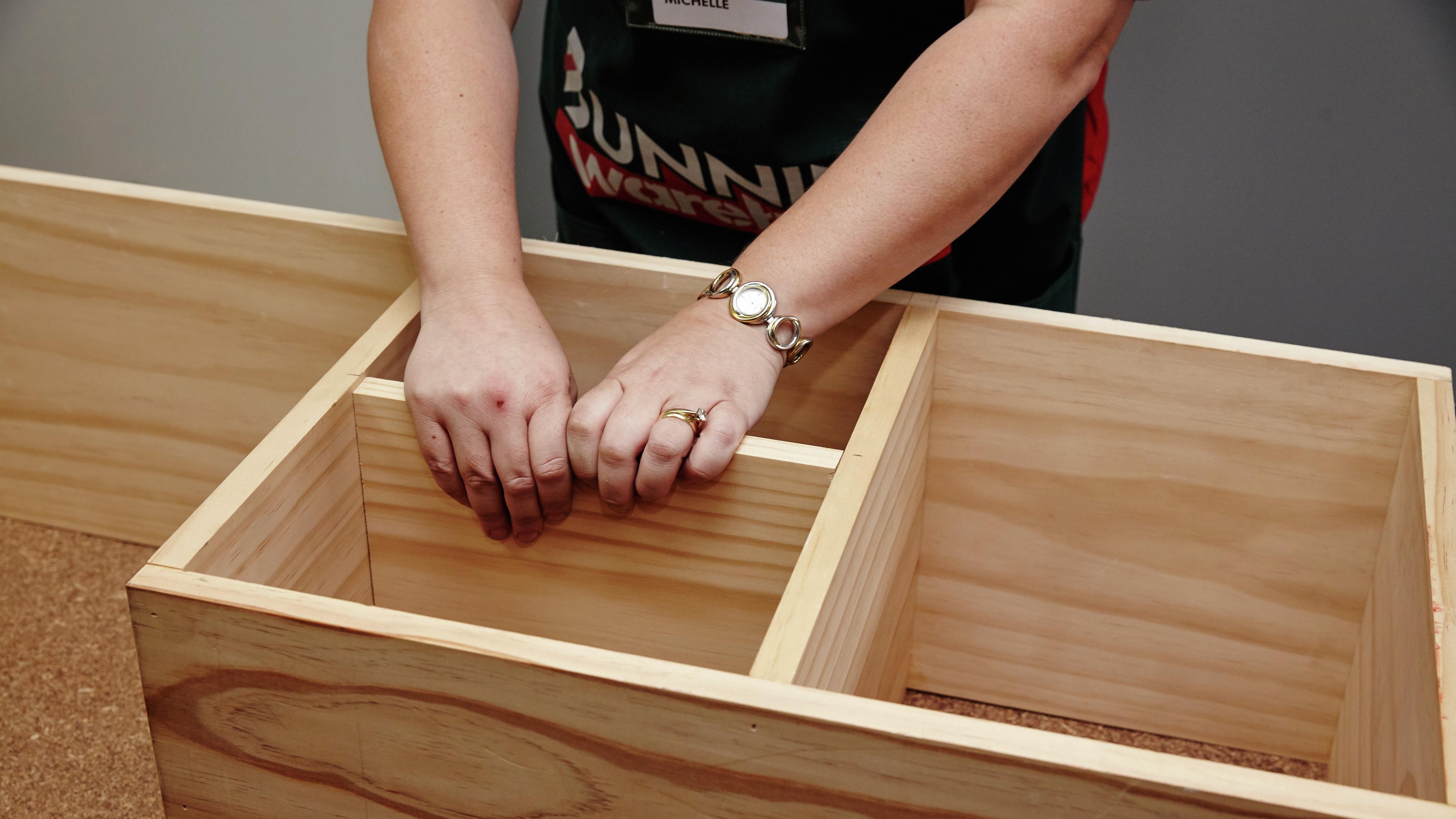 Wooden toy box deals bunnings