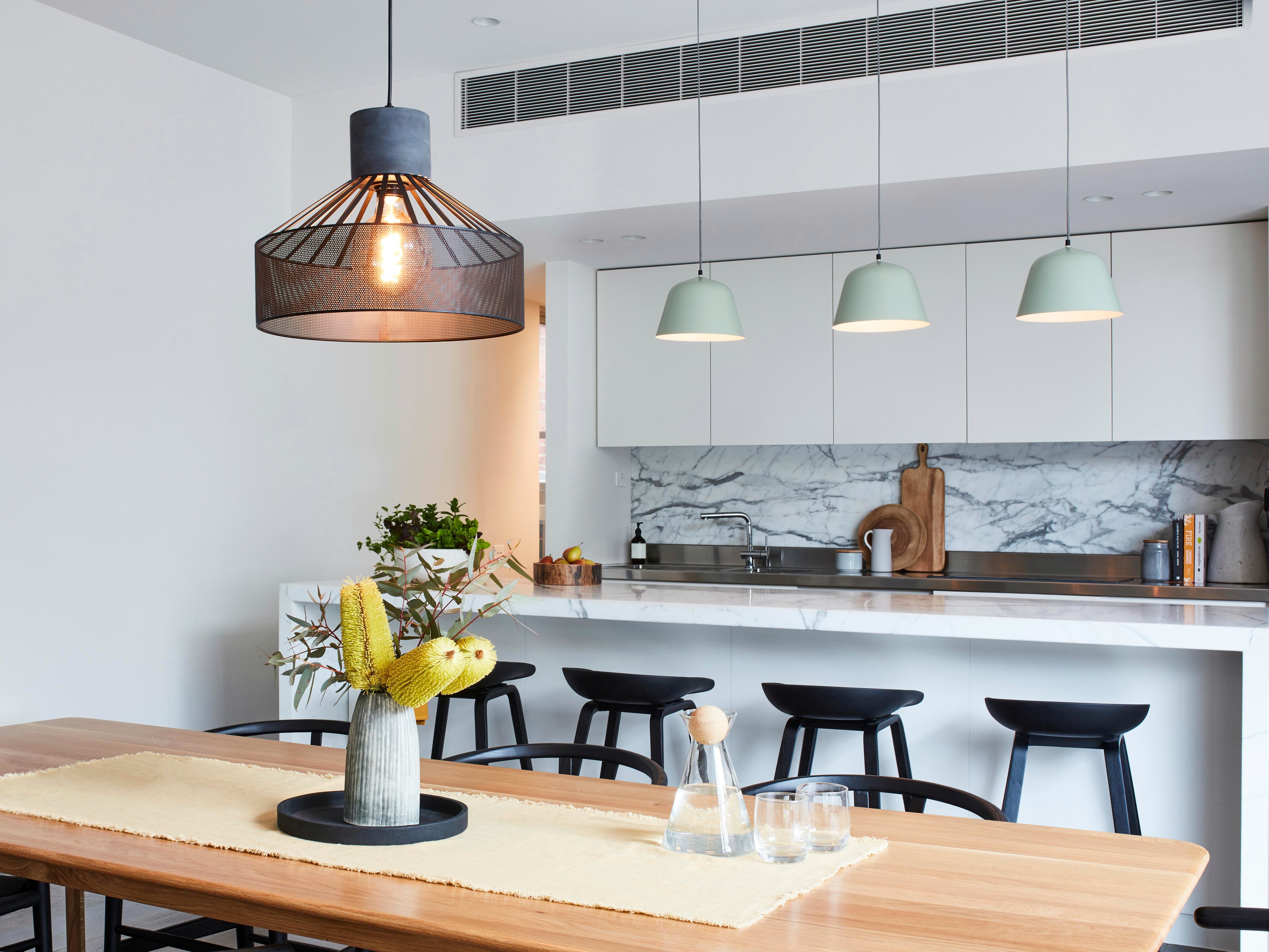 Wooden pendant lights deals bunnings