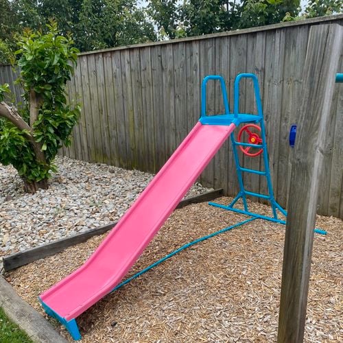 Slide painted by Rust-Oleum 2X Ultra Cover Spray Gloss Berry Pink and Gloss Seaside.