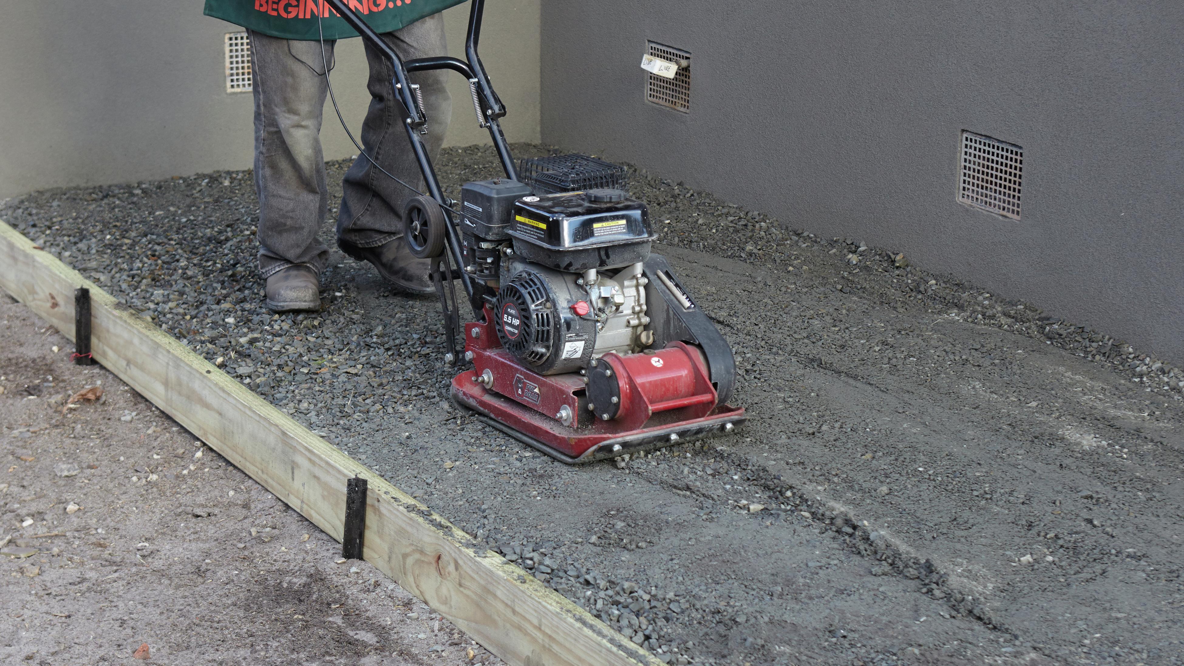 Plate compactor deals for sale bunnings