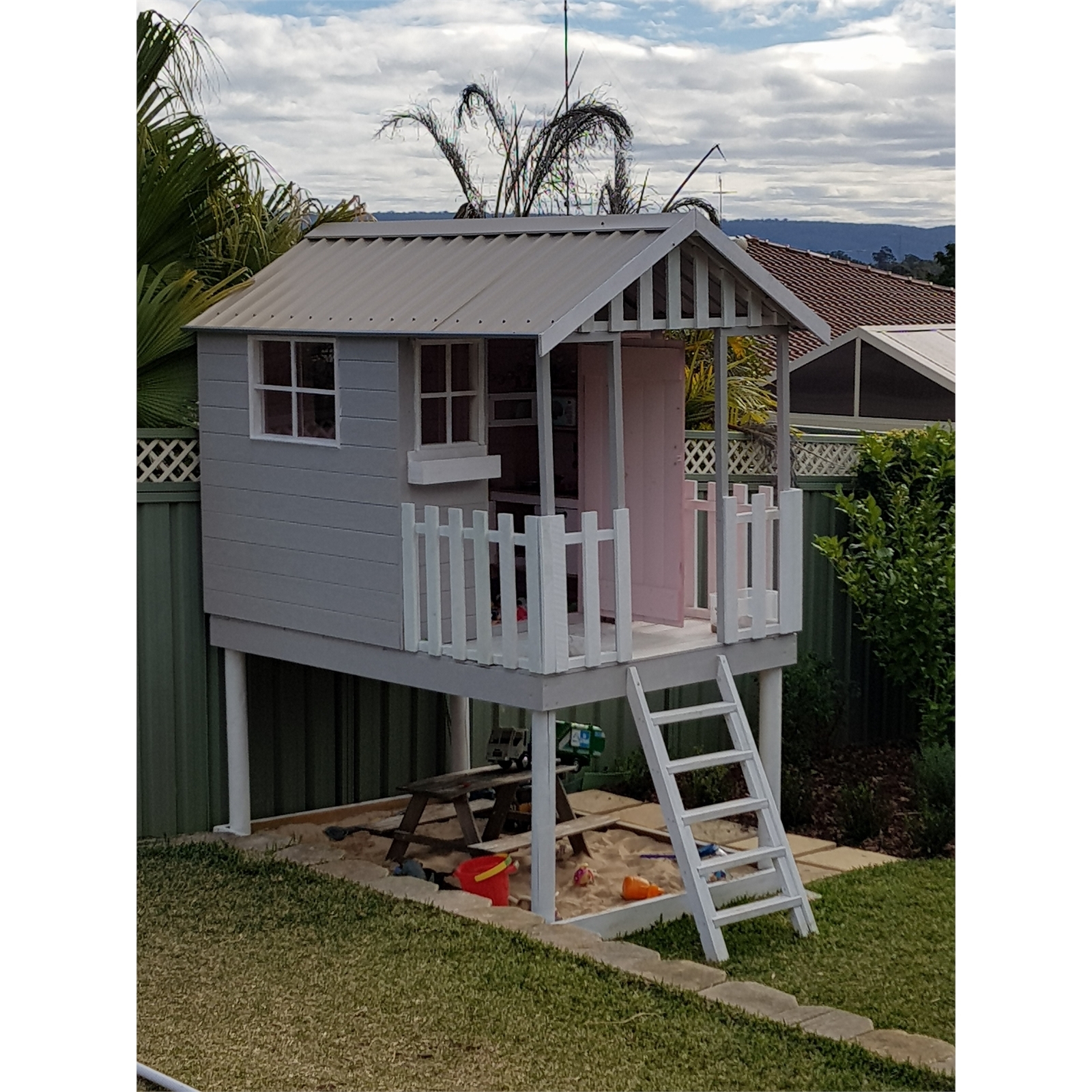 STILLA Hideout Tower Cubby House Bunnings Australia