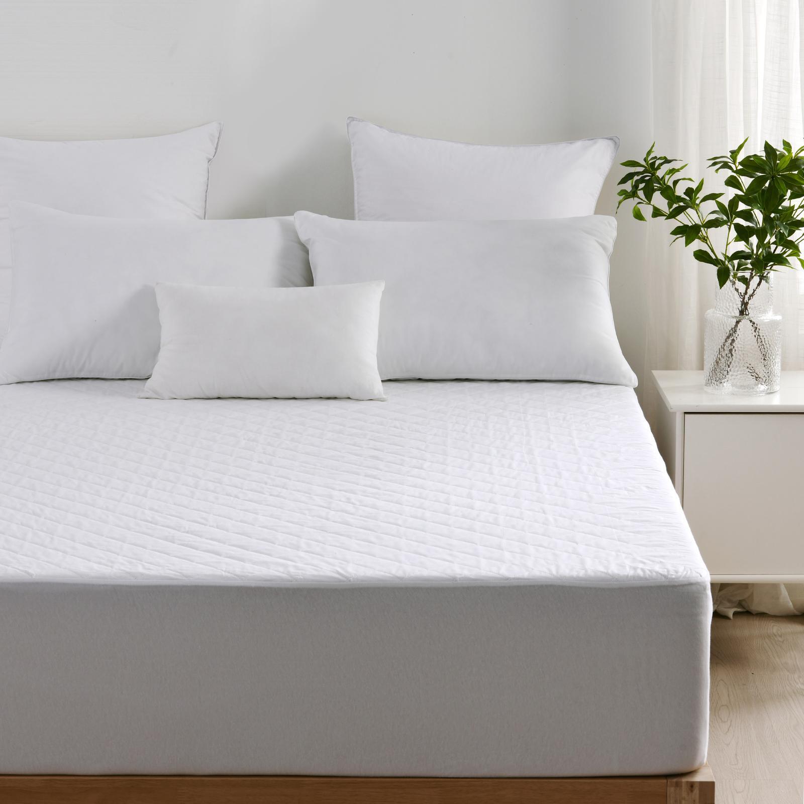 Dreamaker Cotton Quilted Waterproof Mattress Protector Double Bed
