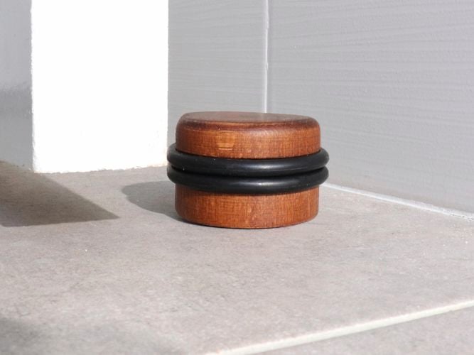 door stopper