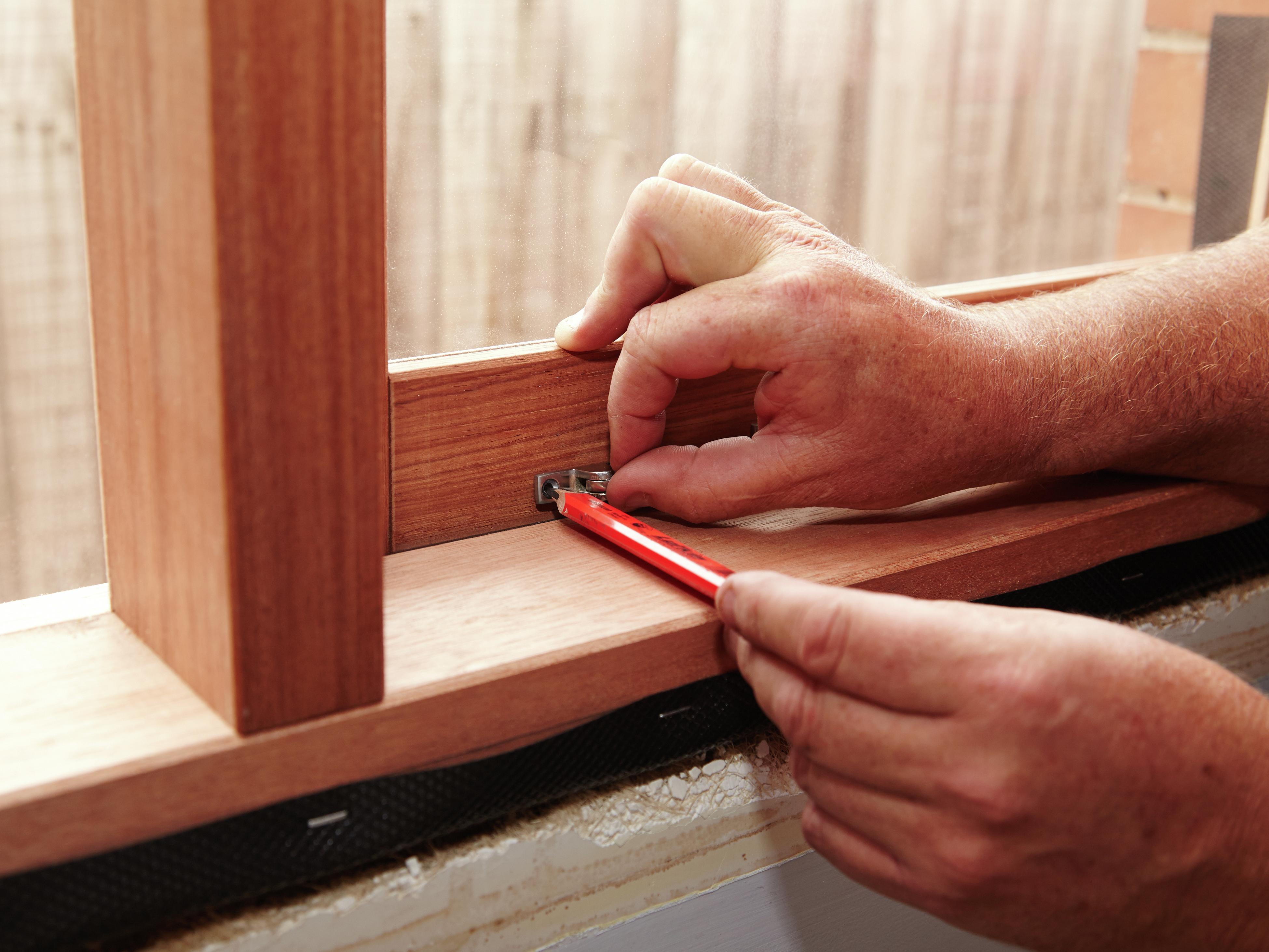 How To Install Casement Window Stays - Bunnings New Zealand