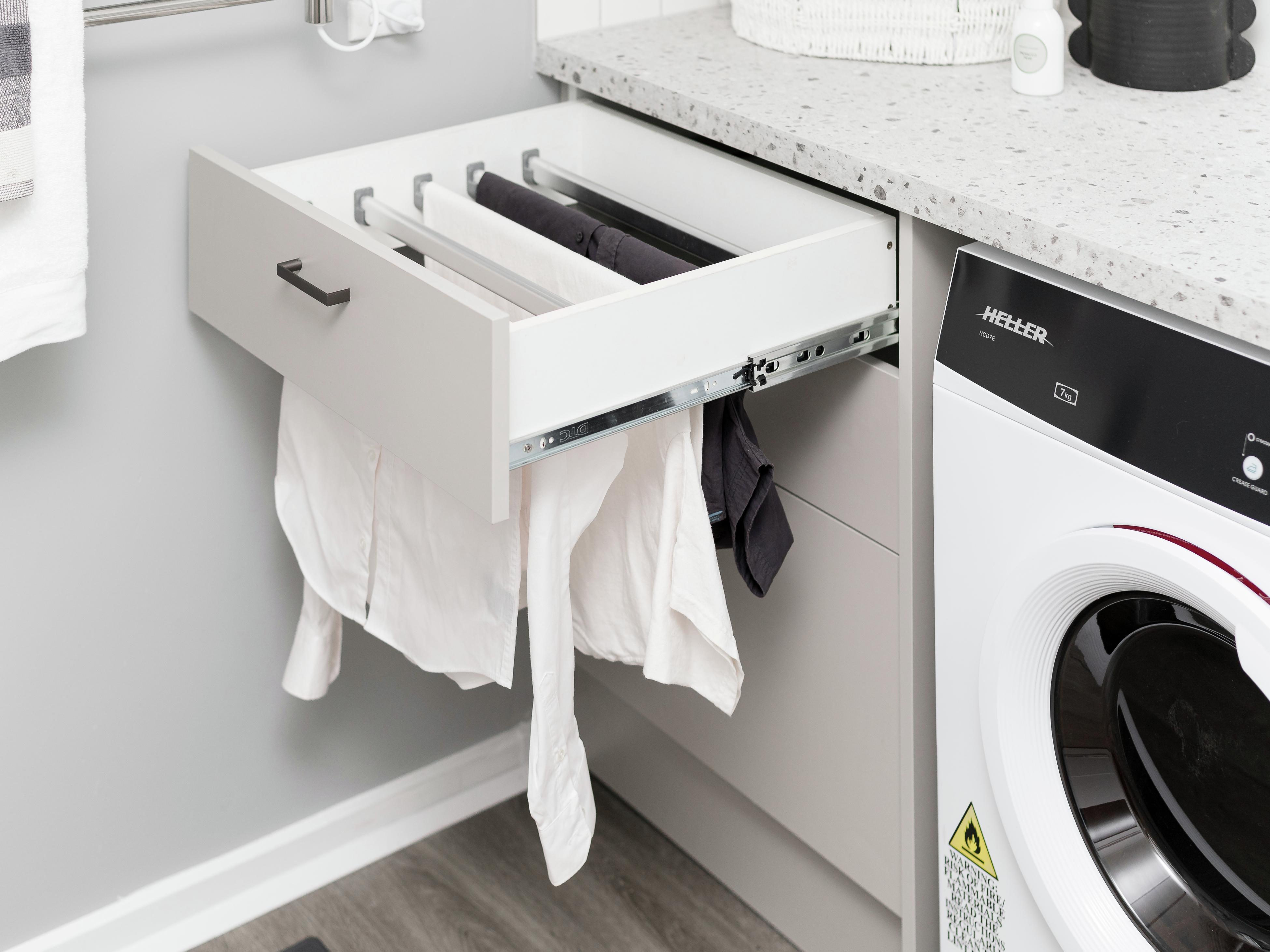 Pull out discount laundry drying rack