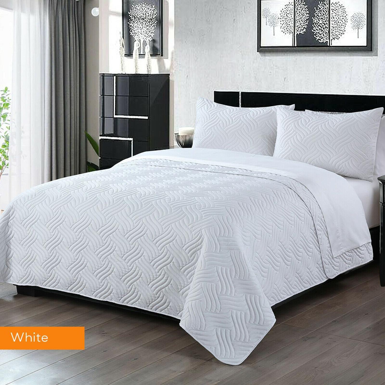 3 Piece Pinsonic Embossed Comforter Set Embossed Coverlet Set Queen