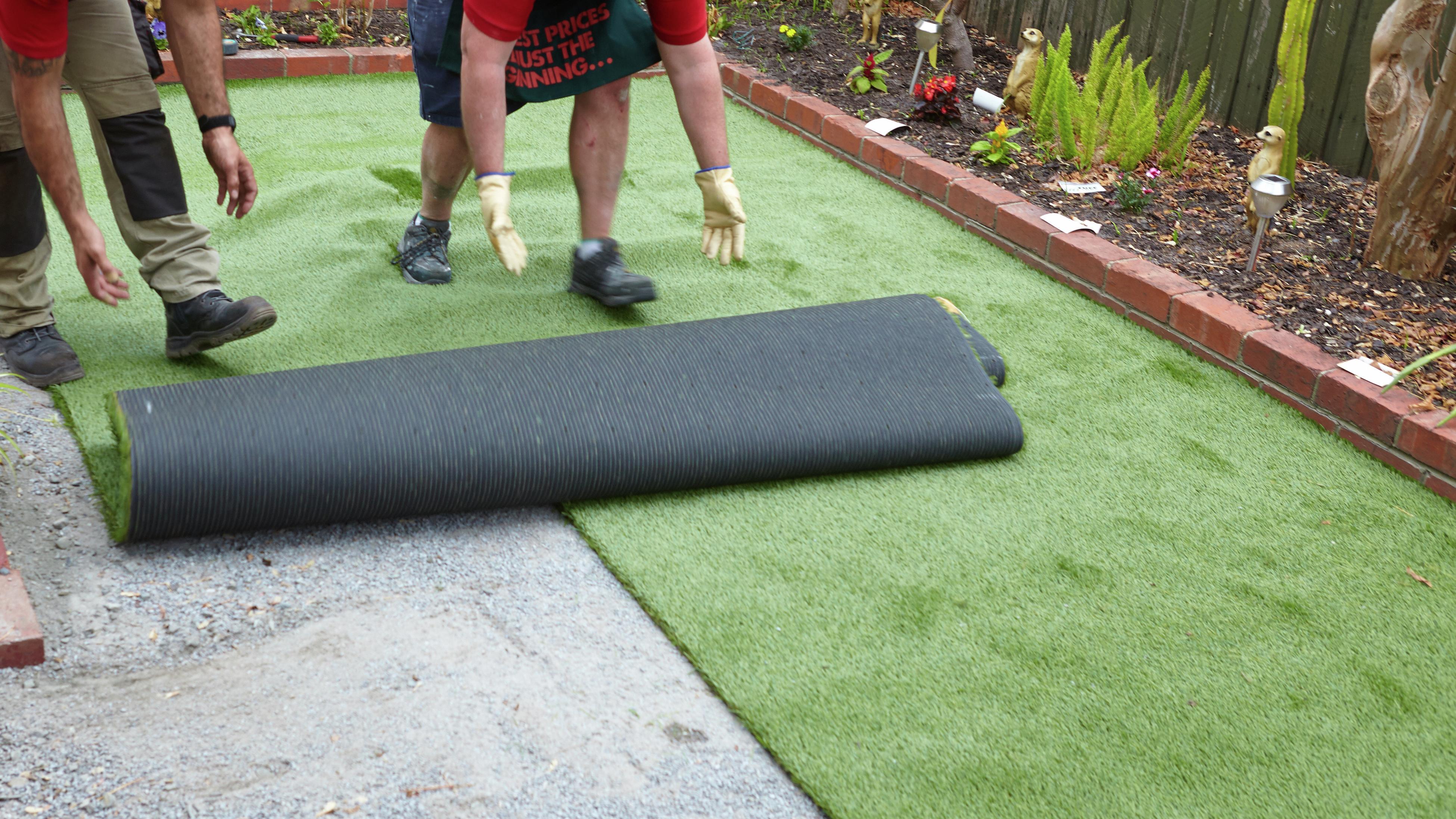 How to Lay Artificial Grass on Soil? 