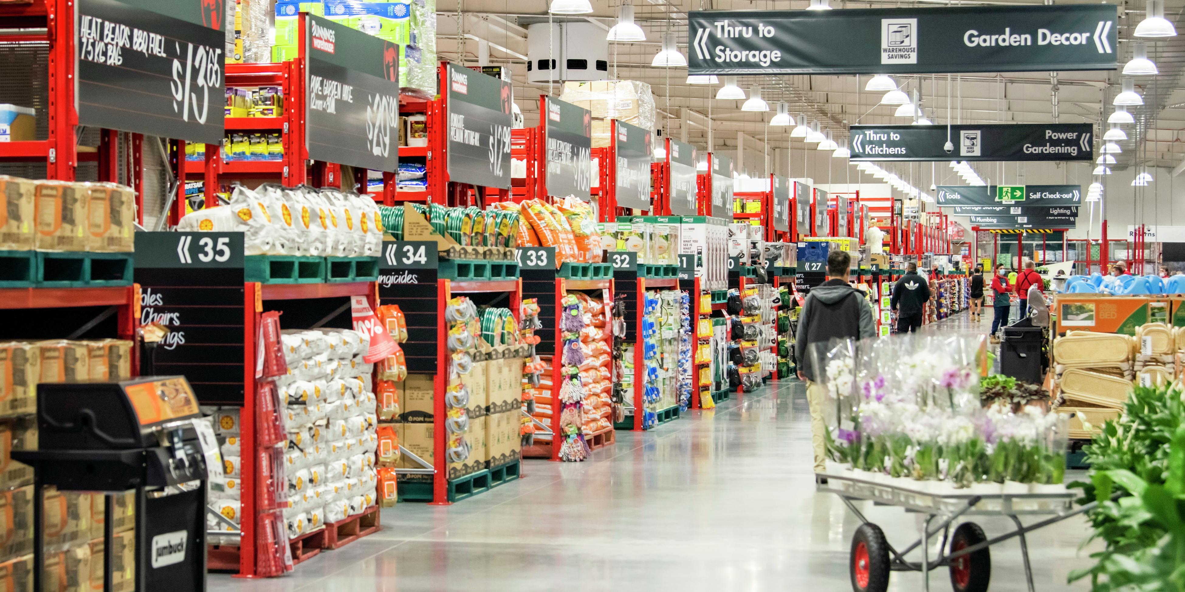 Bunnings shop