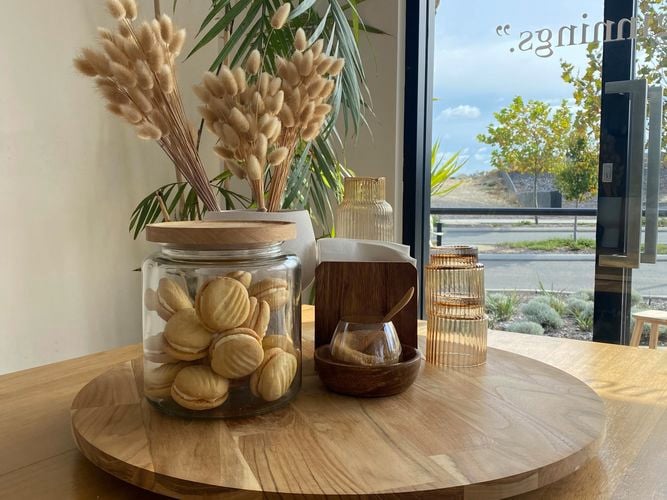 round revolving tray on dining table