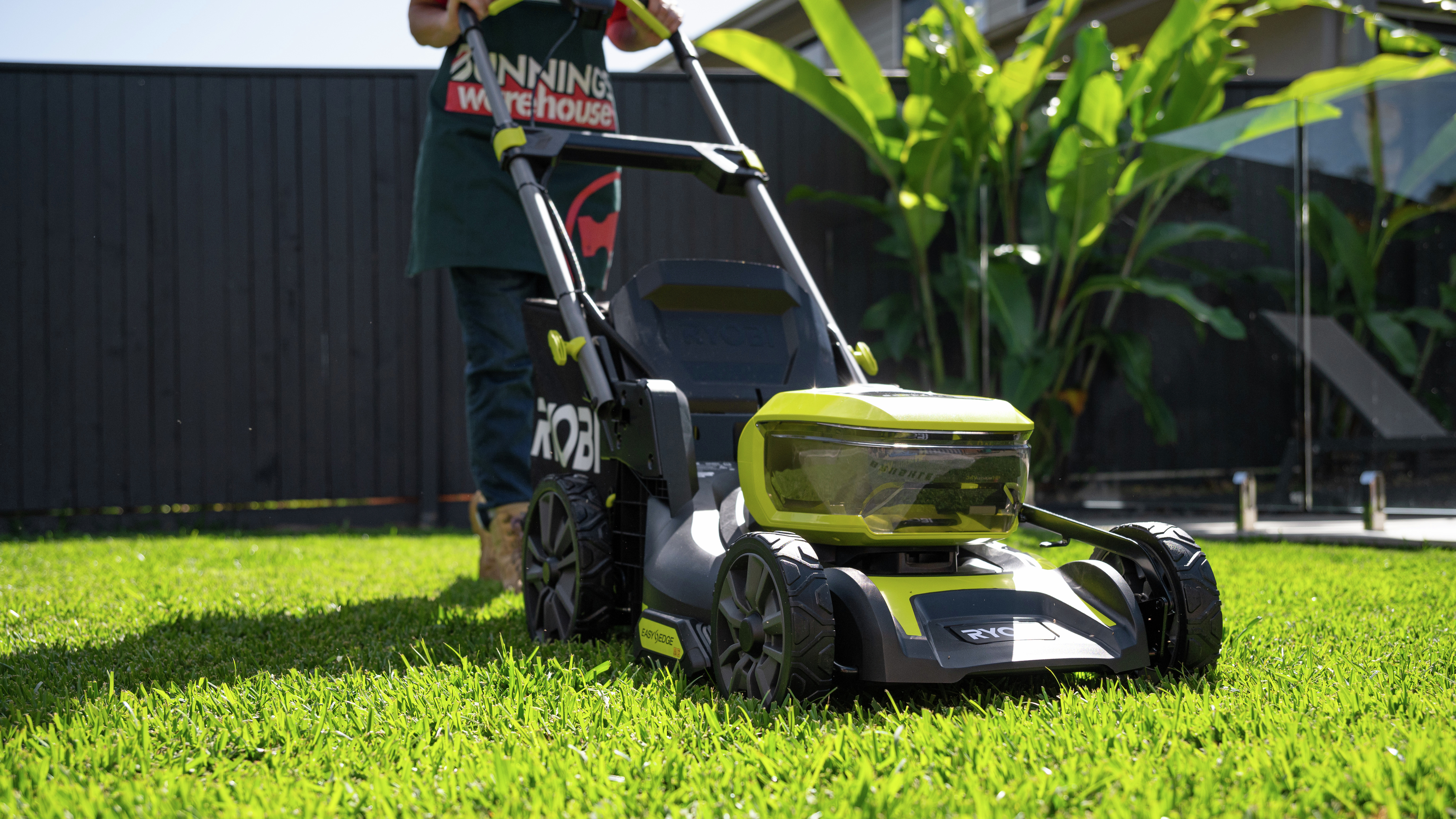 Lawn mower best sale catcher bunnings