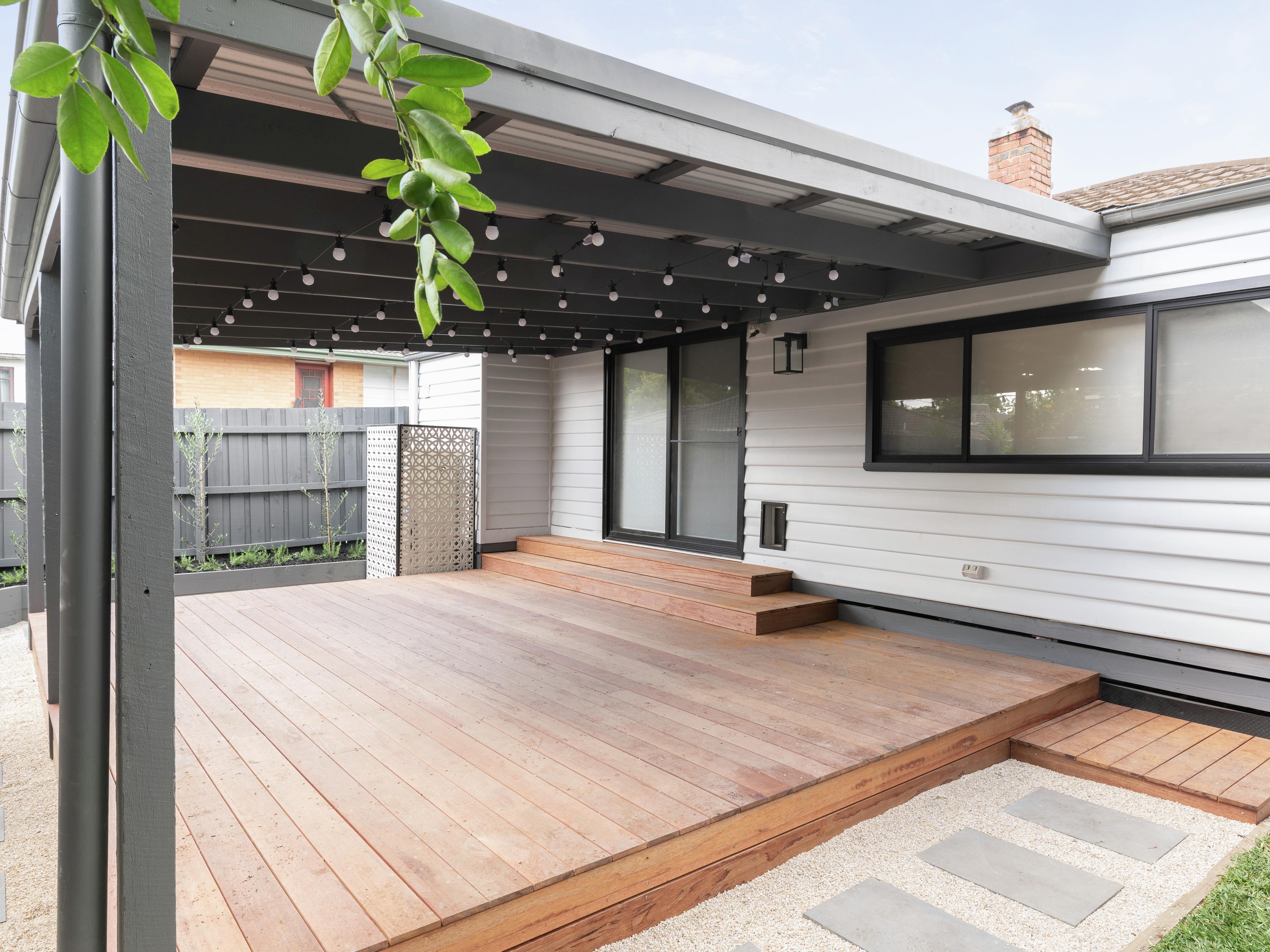 How To Paint Weatherboards Bunnings Australia