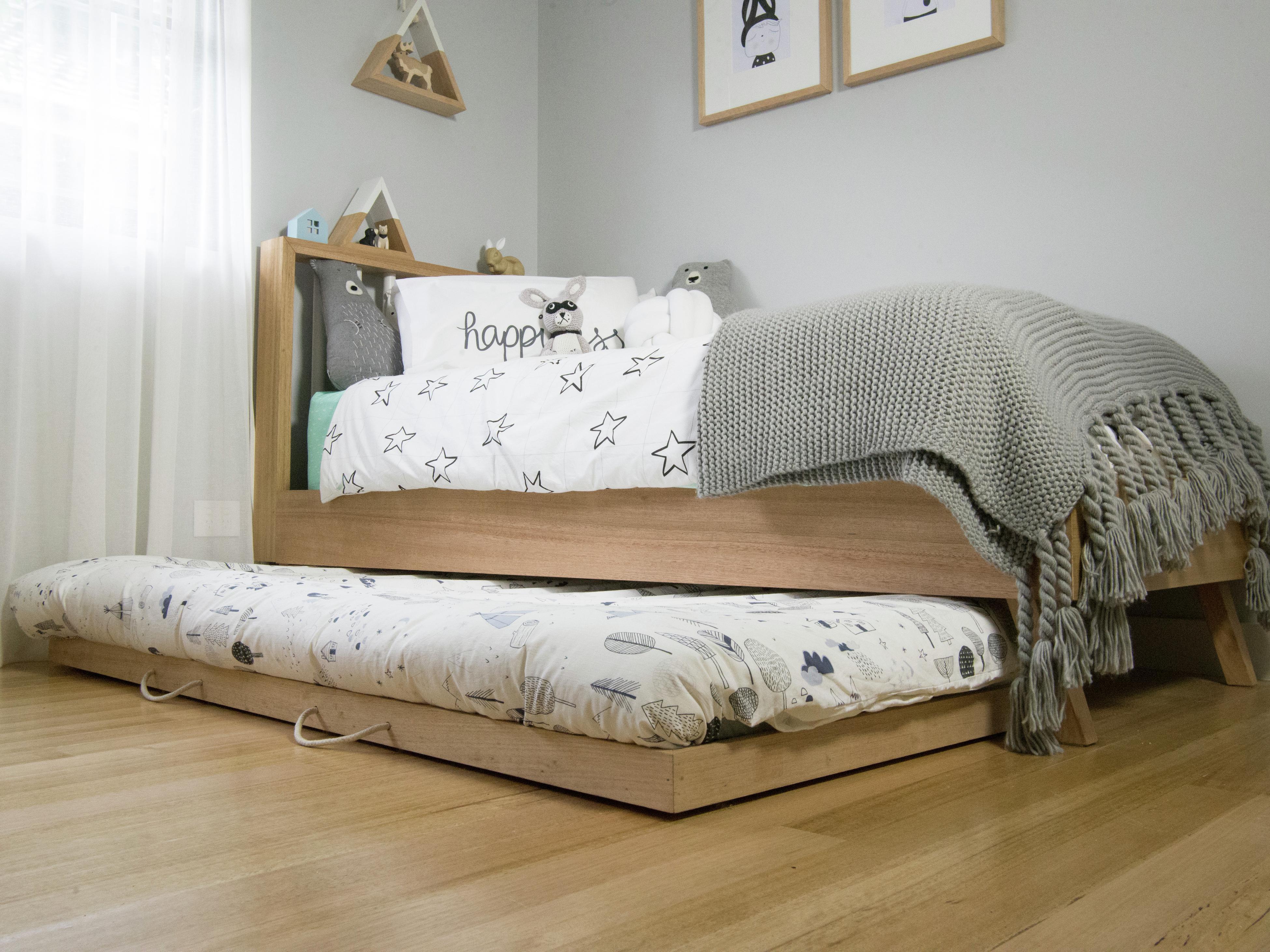 Diy trundle deals bed