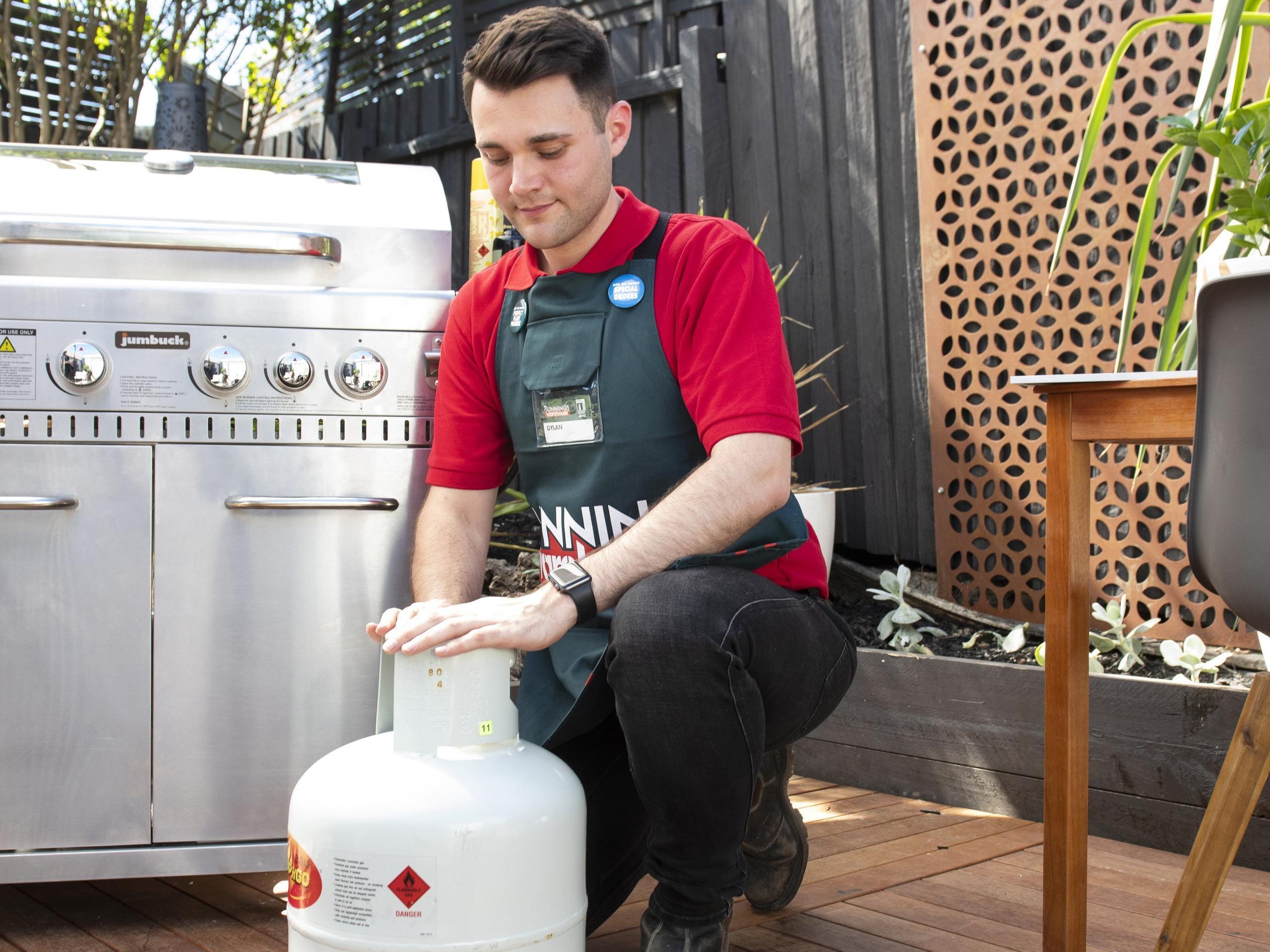 How To Check Gas Bottle Level - Bunnings Australia