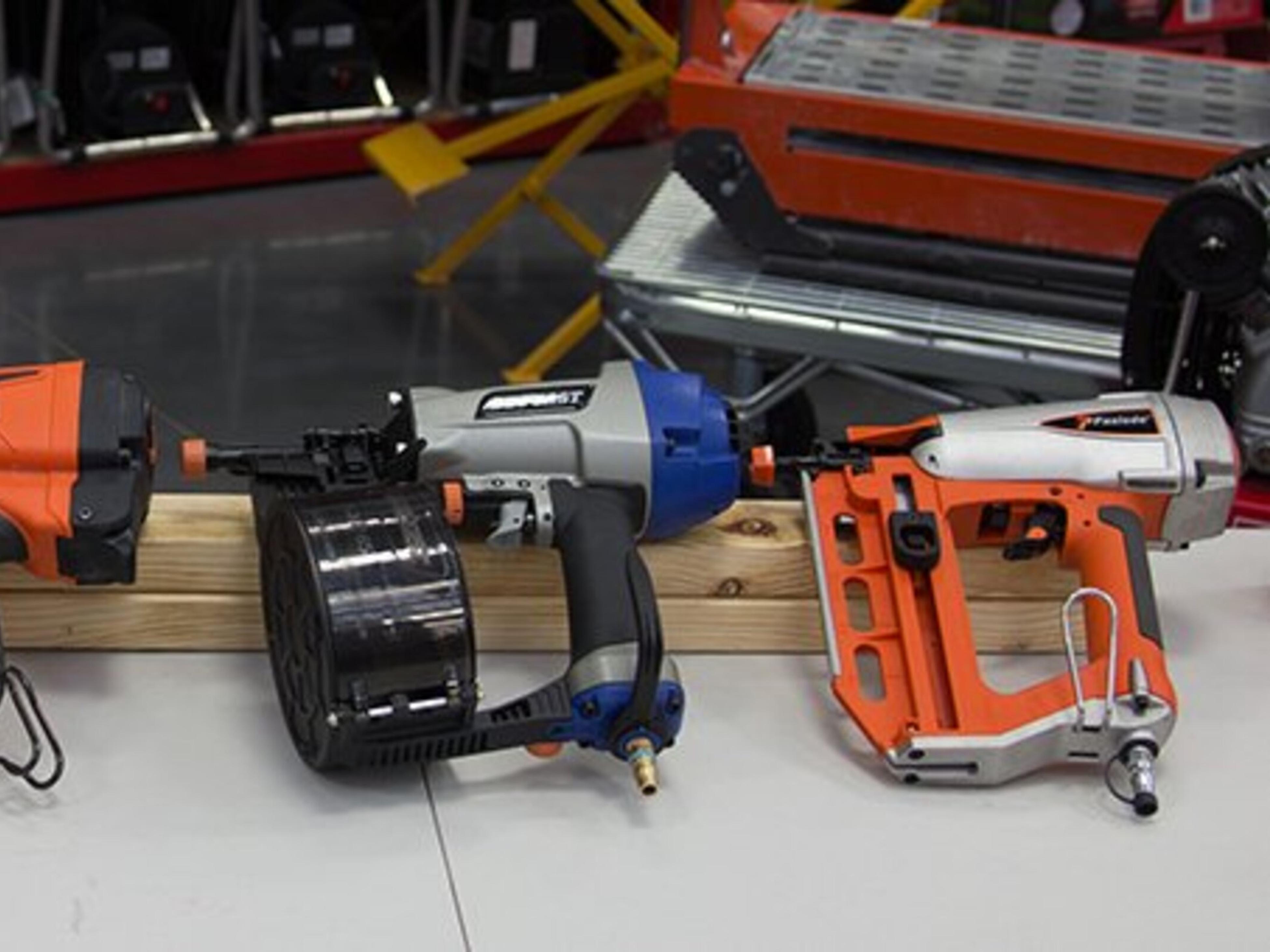 Bunnings makita best sale nail gun