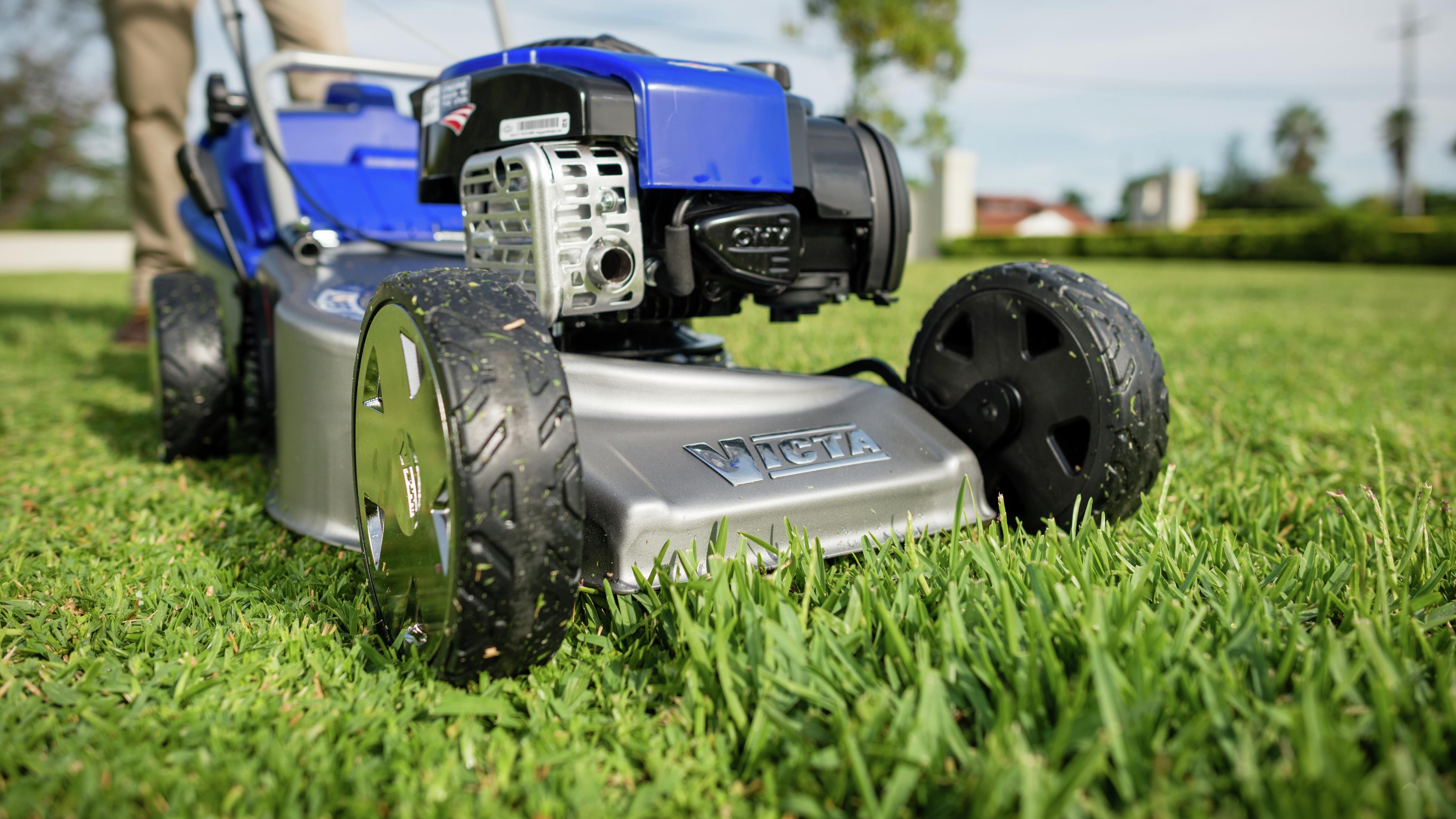 Mowing new online turf