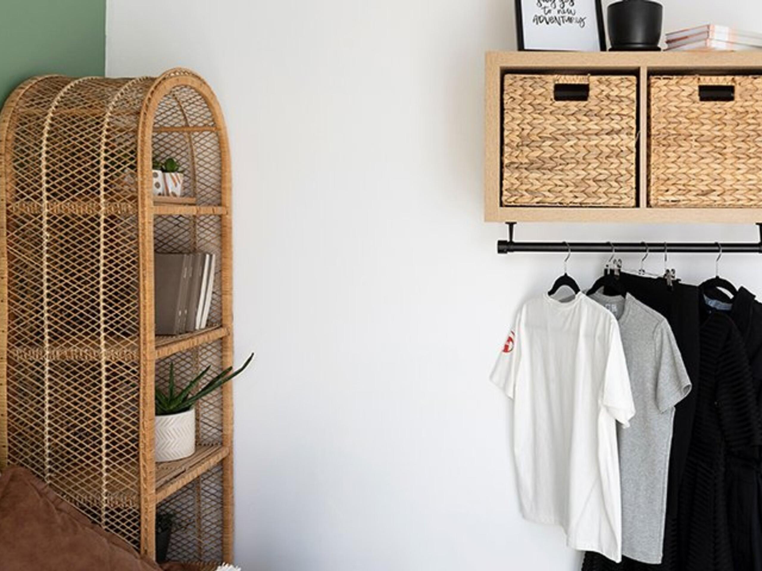 Wiki Contemporary Wardrobe 4 Shelves 1 Hanging Rail 2 Sliding