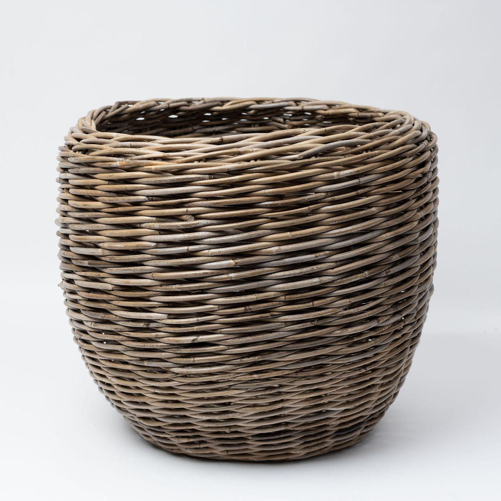 Bacaro Elliptical Basket Large - Bunnings Australia